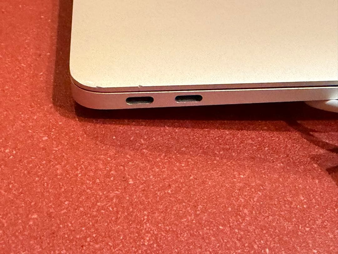 Apple MacBook Air (M1, 2020) シルバー JIS