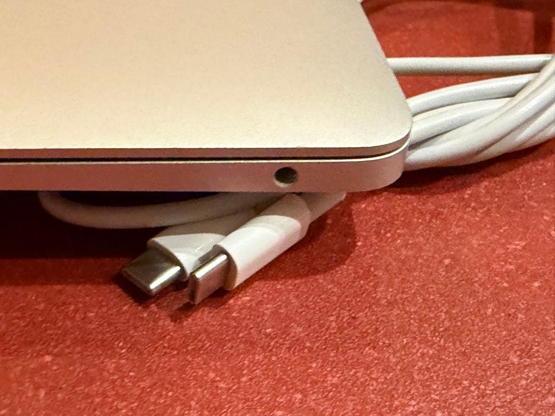 Apple MacBook Air (M1, 2020) シルバー JIS