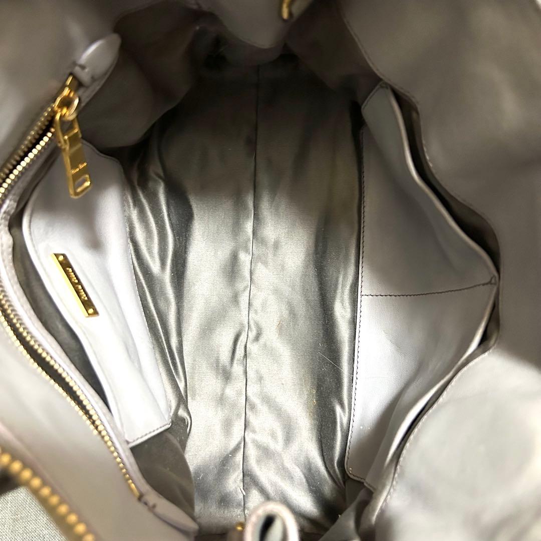 miumiu ハンドバッグ　ショルダーバッグ　マテラッセ　2way グレー