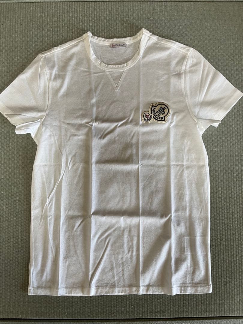 モンクレール　Tシャツ　ホワイト　新品