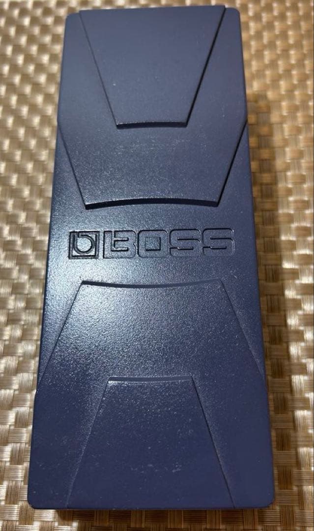 BOSS EV-30 エクスプレッションペダル