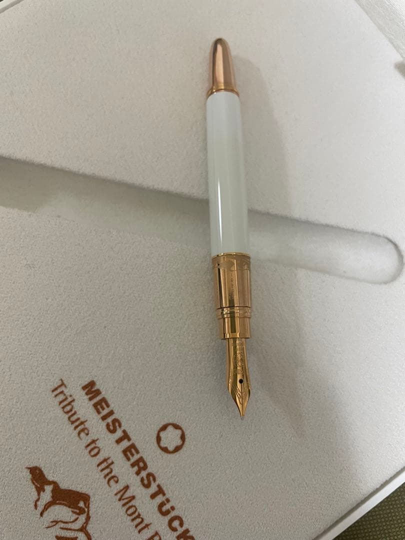 専用新品！モンブラン MONTBLANC モーツアルト トリビュート 万年筆 F