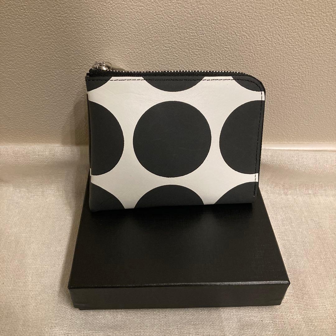 新品　kawakawaドット柄 L字ファスナーミニ財布