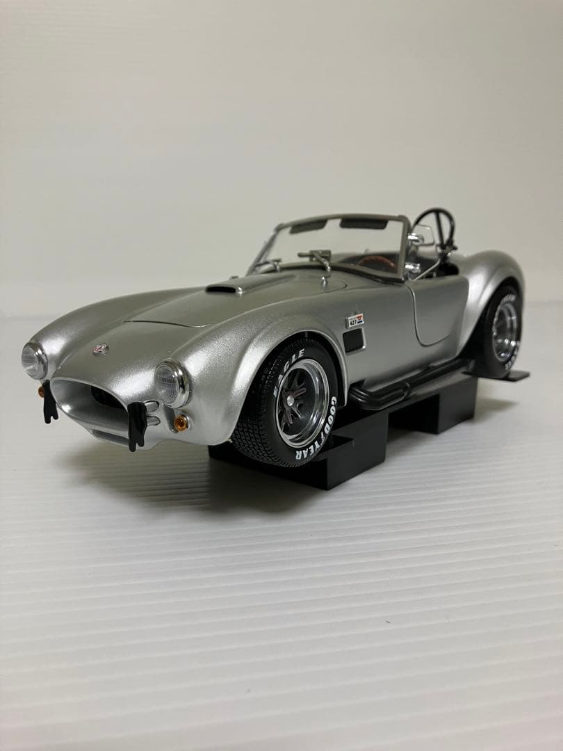 京商 1/18 SHELBY COBRA 427 S/C シルバー