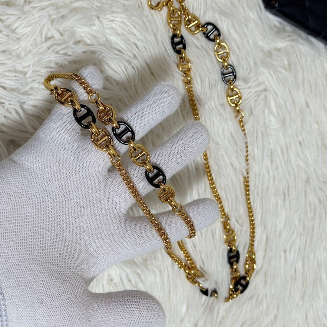 【美品】Dior iPhone14pro ゴールドチェーン　レディディオール