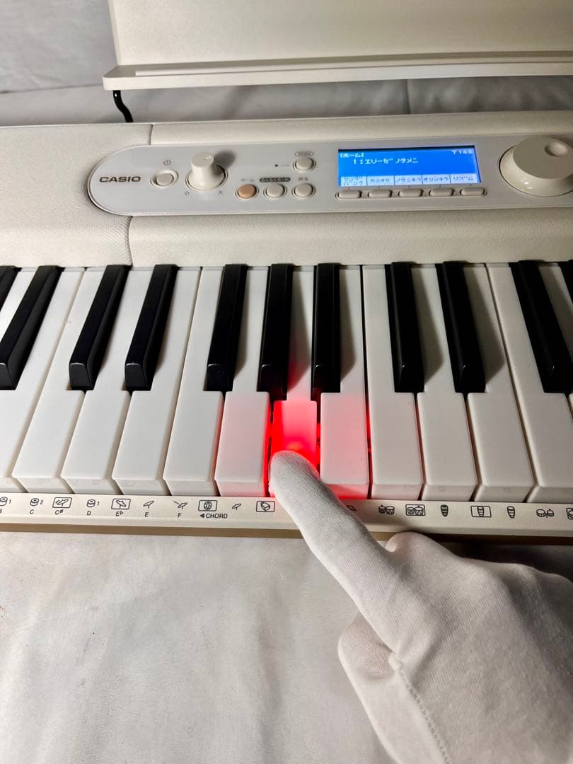 ② 2021年製　CASIO カシオ 光ナビゲーション キーボード LK-526