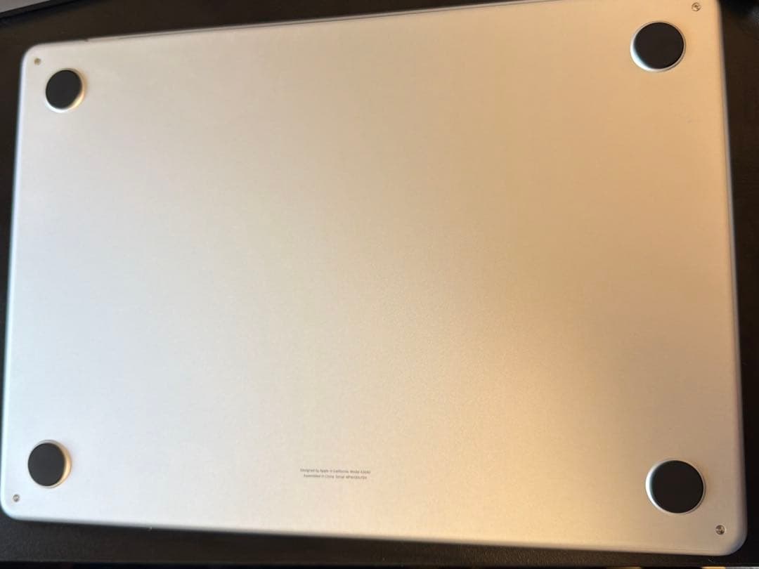 2025 13インチMacBook Air M4 16GBメモリ,256GB