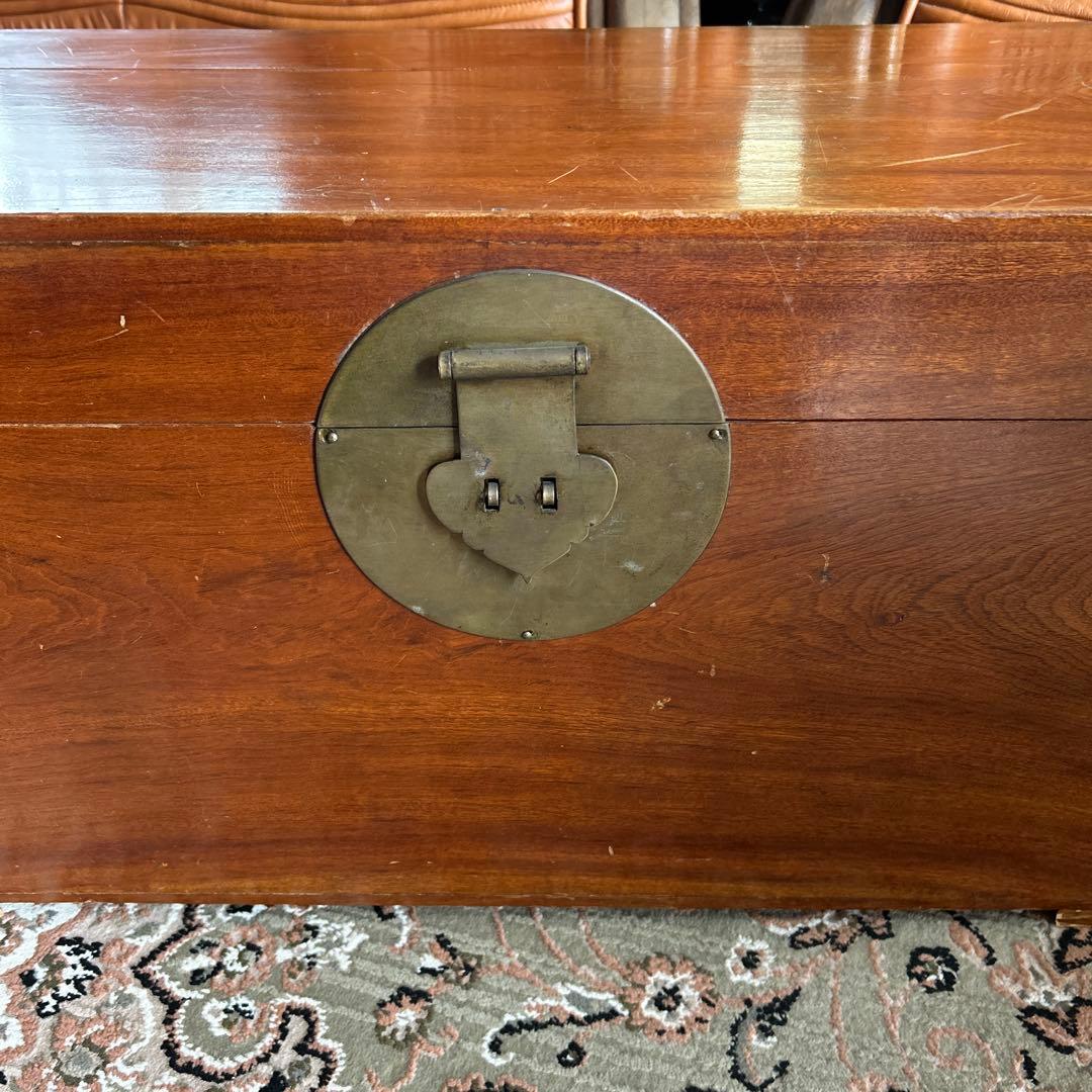 旧家蔵(清時代)樟木？黄花梨？貴重家具大木箱　蔵書画大木箱　珍しいコレクション