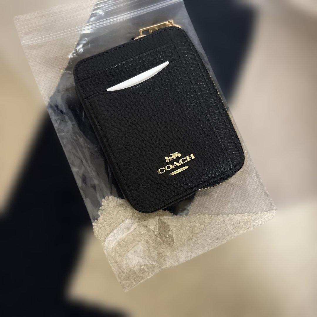 新品・未使用・COACH カードケース ブラック チェーン付 コーチ 小銭入れ