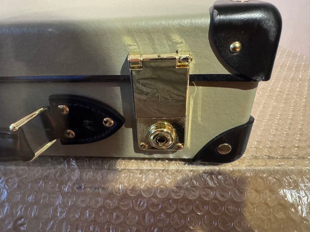 頂 極上ZERO GLOBE-TROTTER アタッシェ オリーブグリーン