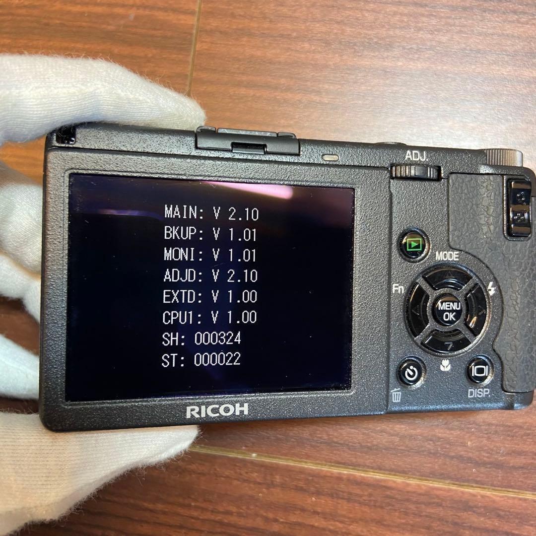 RICOH GR DIGITAL Ⅱ デジカメ ほぼ新品 4940