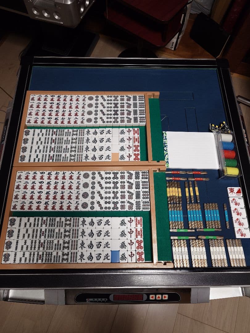 龍鳳！全自動麻雀卓！自動配牌！