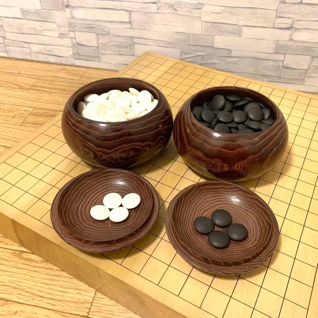 超美品蛤碁石 極厚2寸3枚ハギ卓上柾目囲碁盤 平型栗碁笥 豪華3点囲碁セット