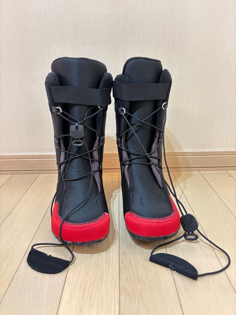 Three LYT BOA Focus head ダブルボア　スノーボードブーツ