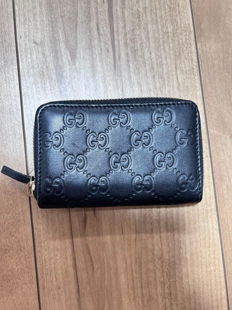 GUCCI ブラックレザー ケース