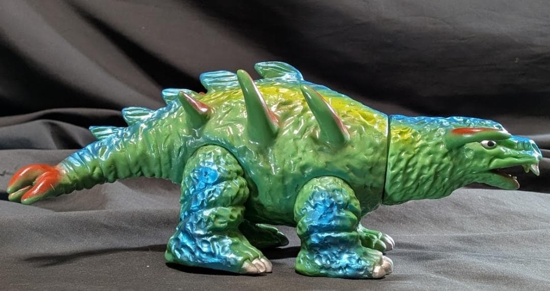 マグネドン「帰ってきたウルトラマン」登場怪獣（ブルマァク復刻）ソフビフィギュア