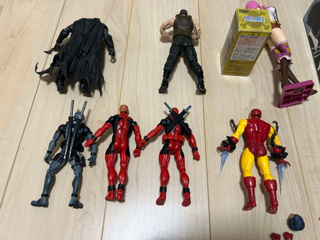 トランスフォーマー マーベルレジェンド DCマルチバース ワンピース セット売り