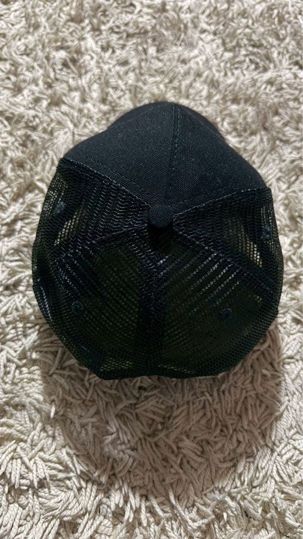 AMIRI アミリ　ブラック トラッカーキャップ