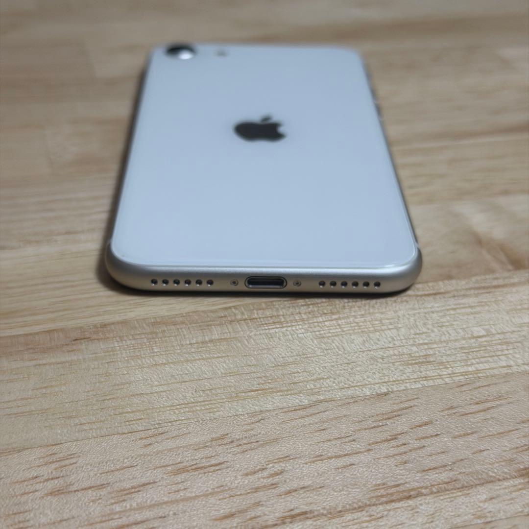 Apple iPhone SE3 (第3世代) スターライト 128GB