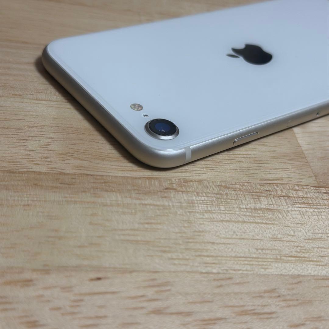 Apple iPhone SE3 (第3世代) スターライト 128GB