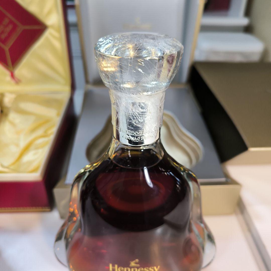 ヘネシー パラディス（専用箱）,ルイ１３世（専用箱)ので2本セット（訳あり）