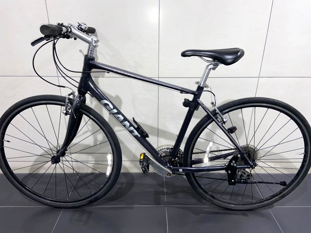 GIANT escape R3 クロスバイク　ジャイアント　エスケープrx自転車