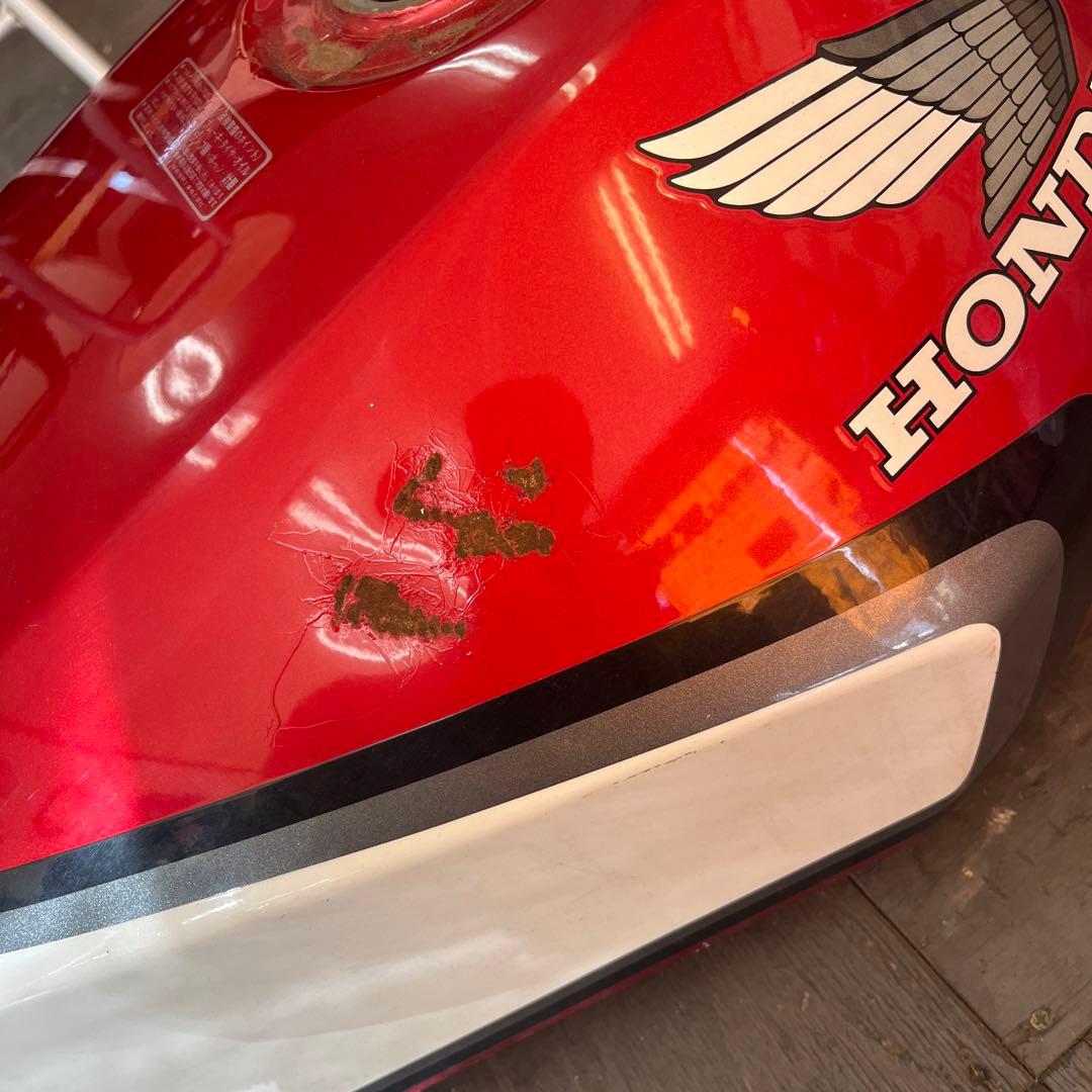 ② CBX400F HONDA ガソリンタンク 赤