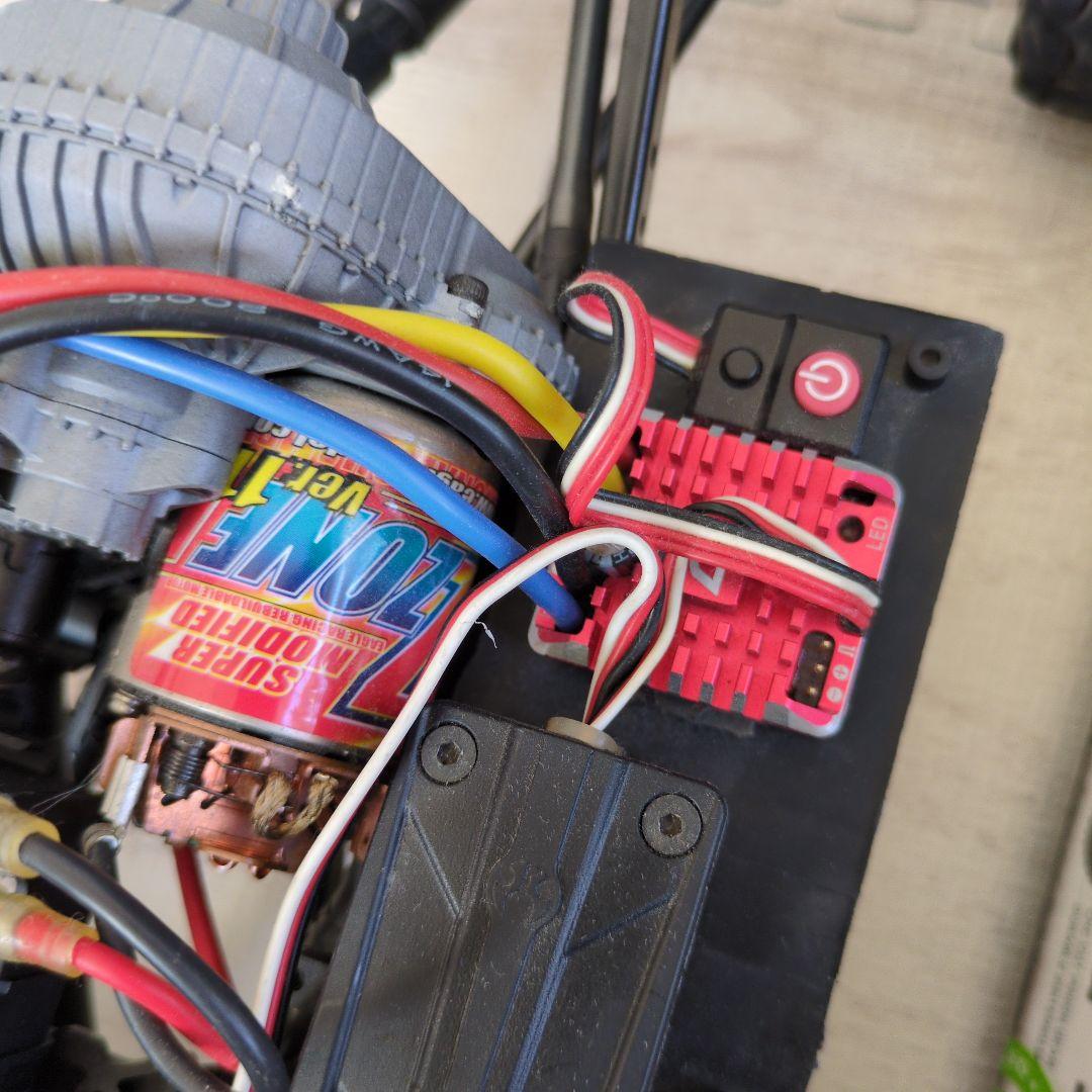 Axial SCX10ⅱ ビルダーズキット[チェロキーボディ付]