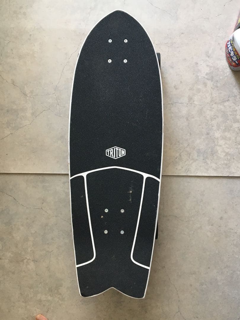 TRITON Carver サーフスケート 29インチ