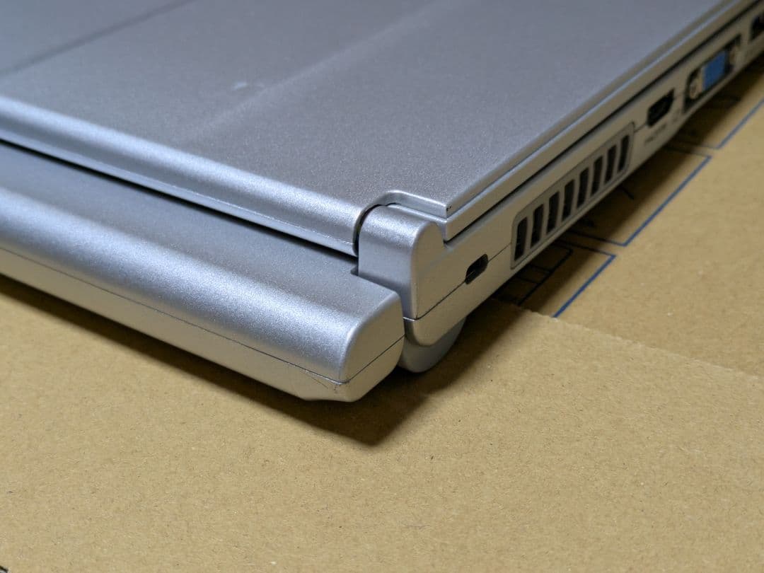 Panasonic Let's note SX4 LTEモデル