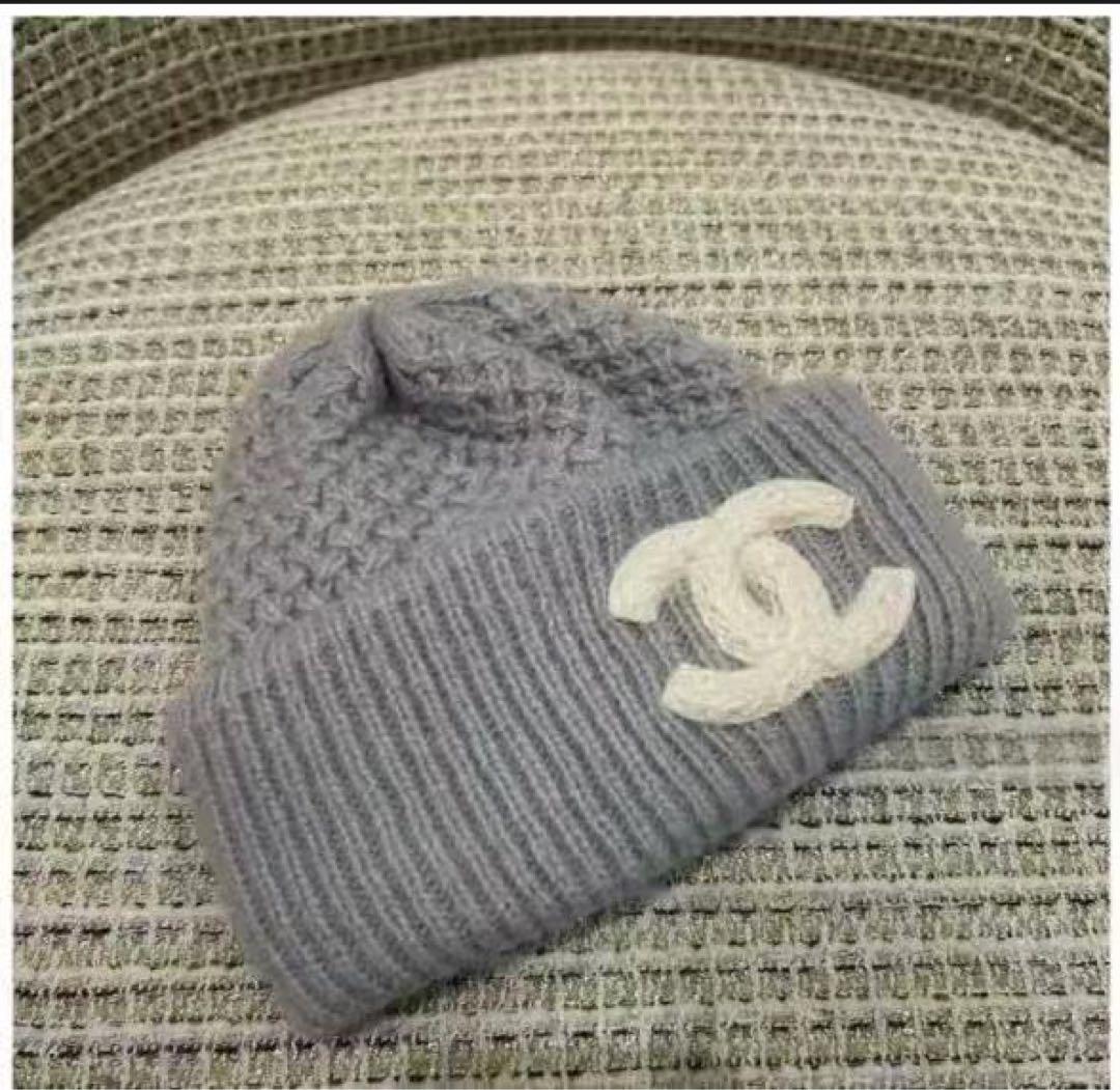 CHANEL 25K最新　グレー ニット帽 CCロゴ