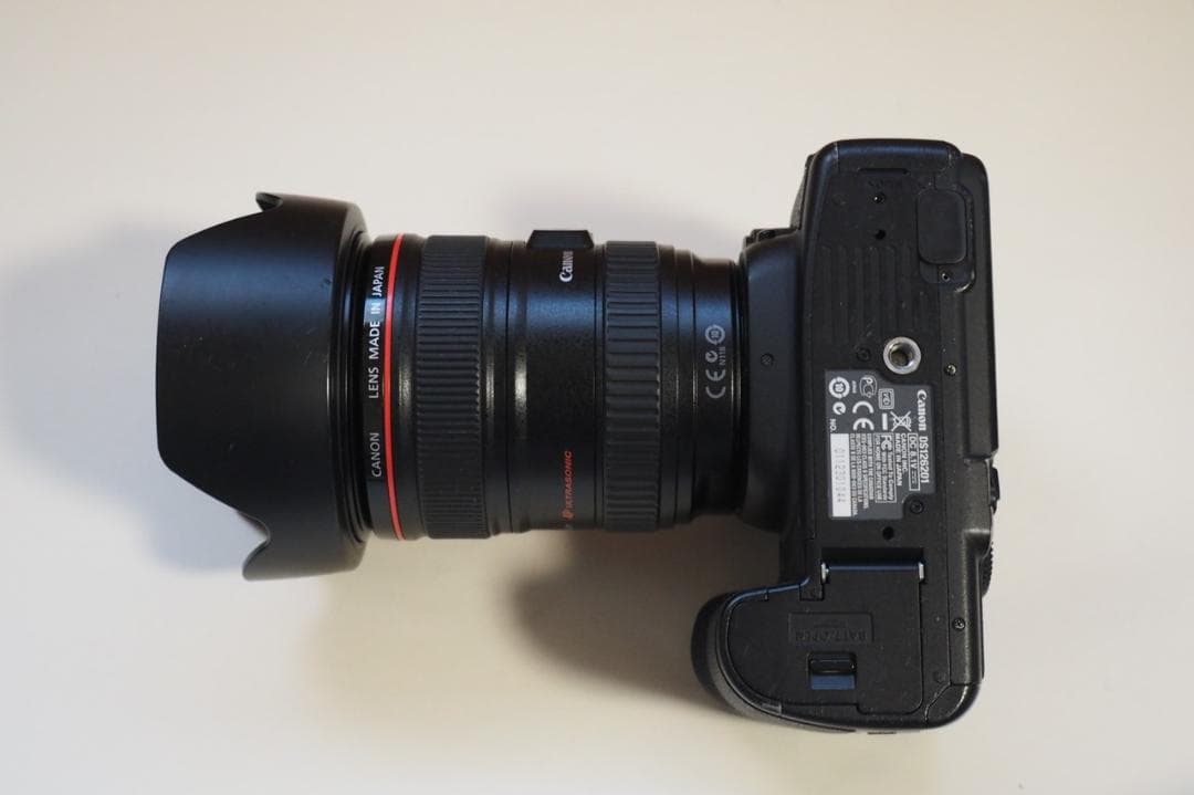 【カメラ】EOS5D Mark II &EF24-105 F4 L IS セット