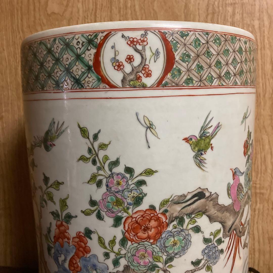 中国　色絵　粉彩　筒瓶　花鳥図　大明嘉靖年製