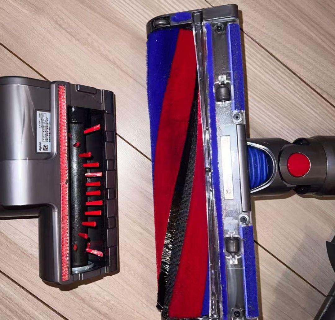 動作保証ラスト在庫Dyson正規ｖ8Slim スティッククリーナー陳列台付きで