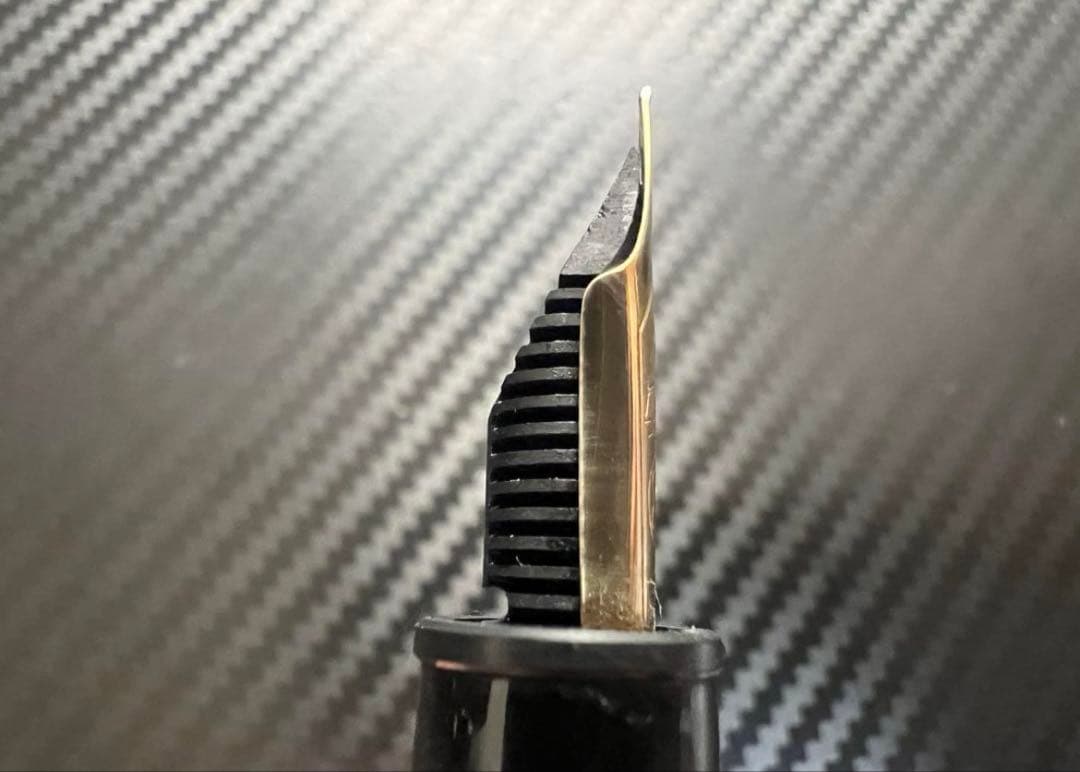 モンブラン マイスターシュテュック 146 万年筆 14C 全金 F 細字　2