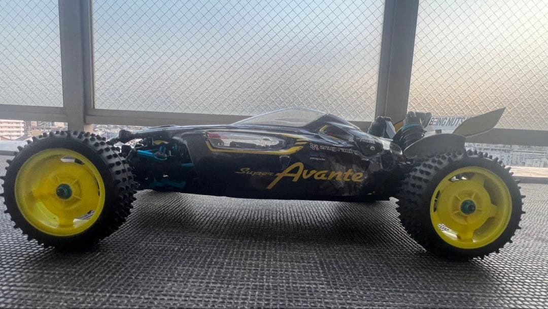 タミヤ　スーパーアバンテ(TD4シャーシ)