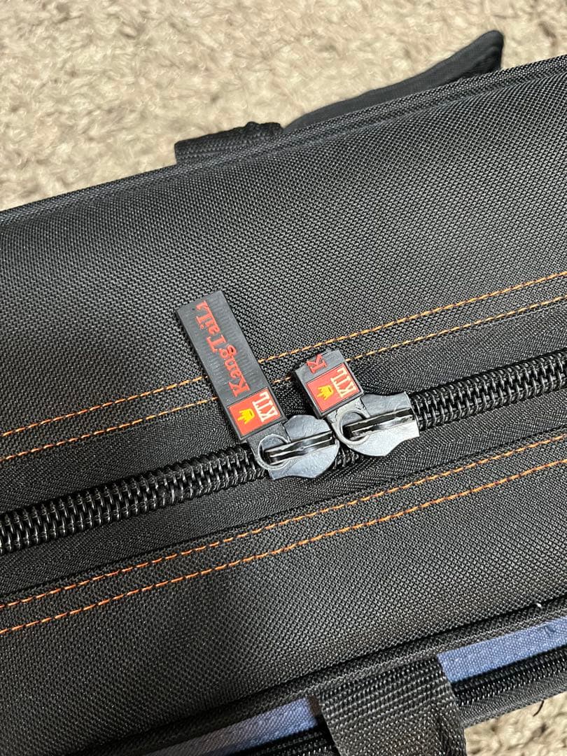 HOLTON テナーバストロンボーン 本体 ソフトケース付き