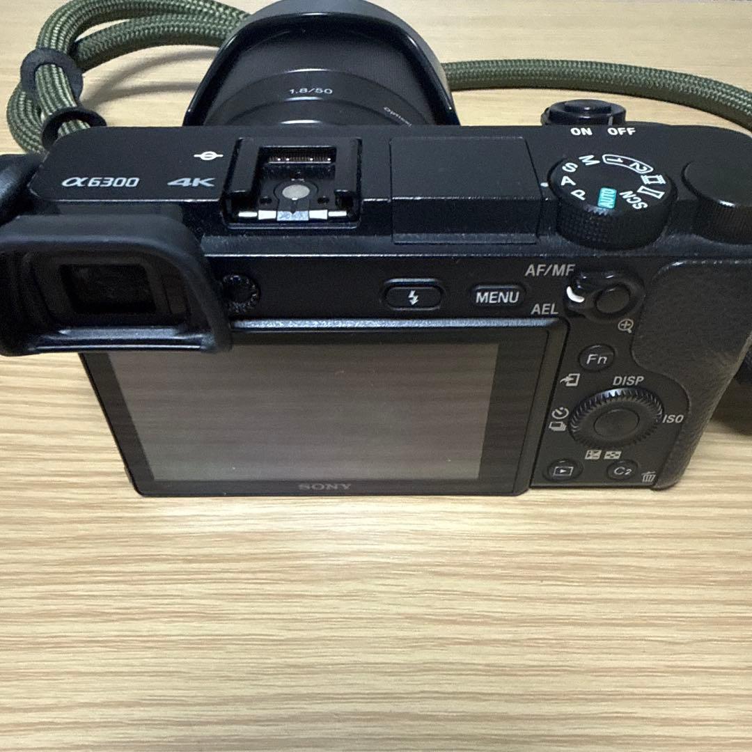 最終価格SONY α6300 ミラーレスカメラ 単焦点レンズ×3 バッテリー×2