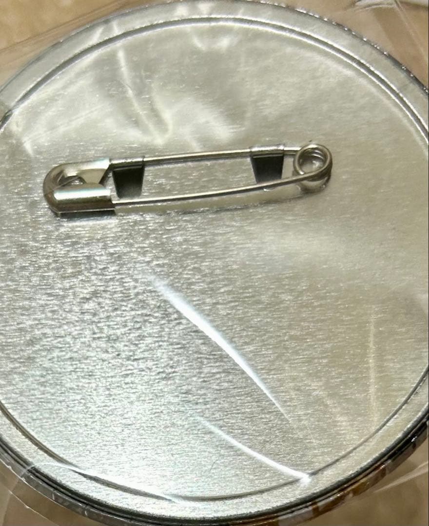 東京喰種 トーキョーグール：re コレクション缶バッジ HEROES 金木研