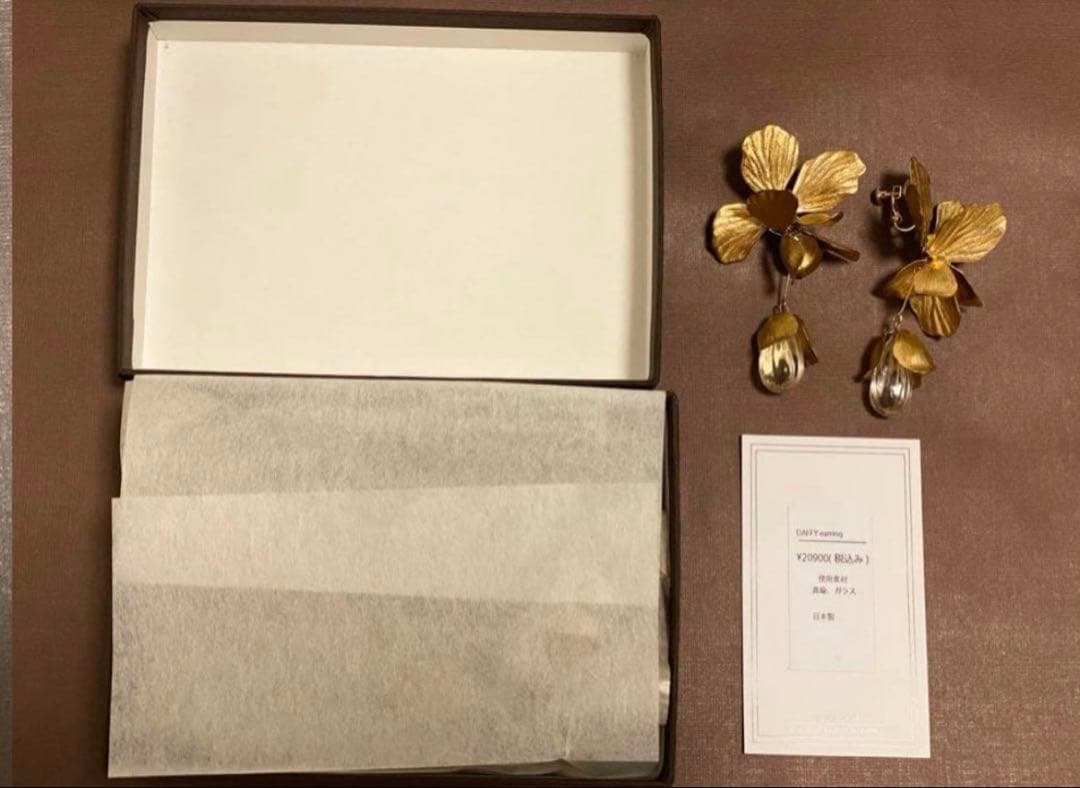 スーツ・フォーマル・ドレス orgablanca DAFFY earring