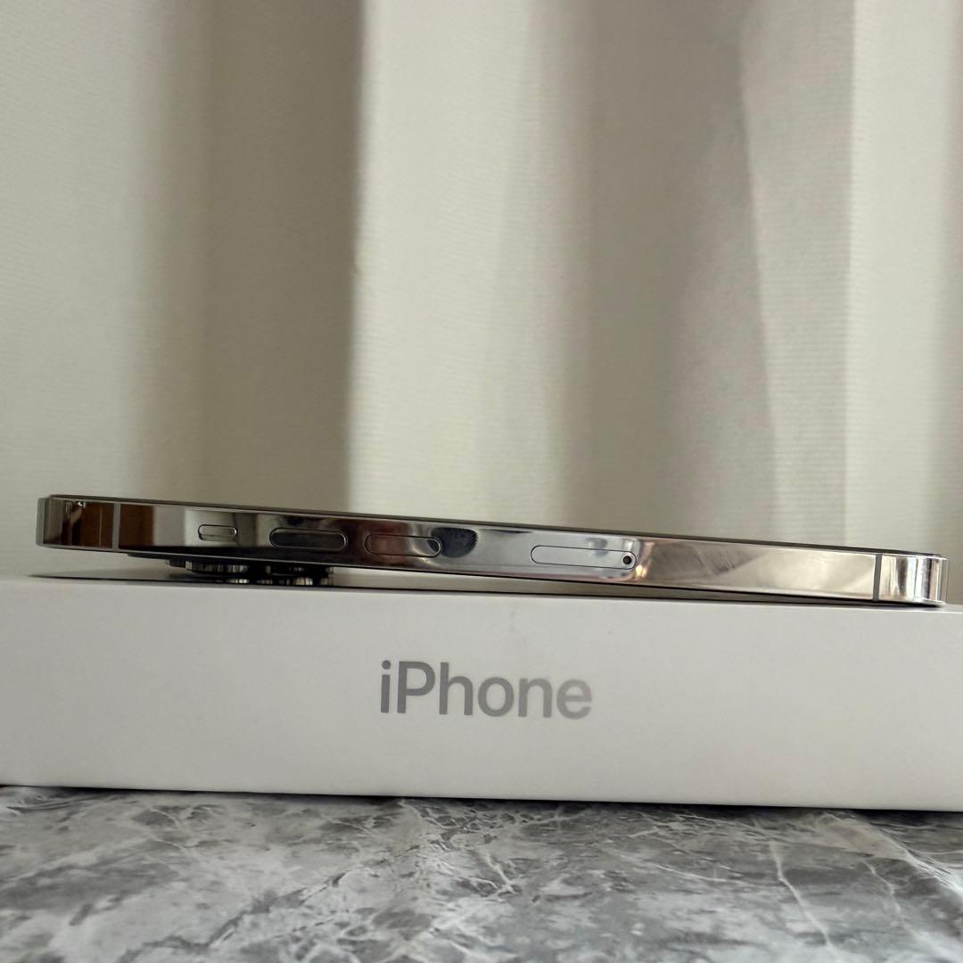 Apple iPhone 14 Pro 256GB本体 SIMフリー