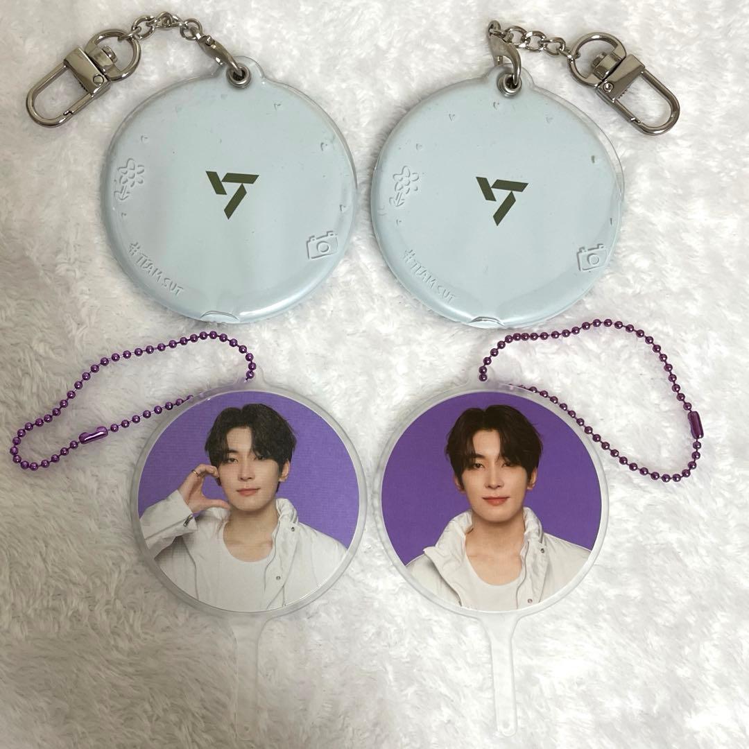 セブチ follow again ミニピケット ウォヌ カバーキーリング