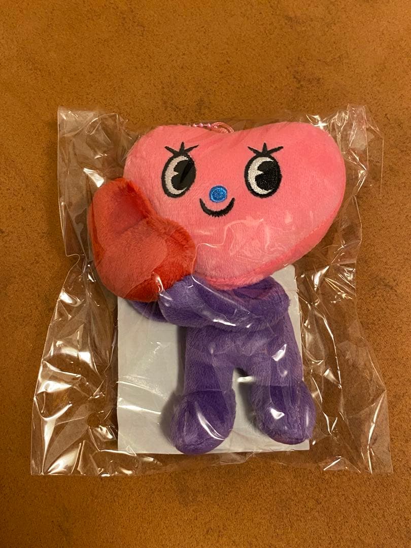 西野カナ　コンサート ライブ　グッズ　ダブハち　ぬいぐるみ　2025