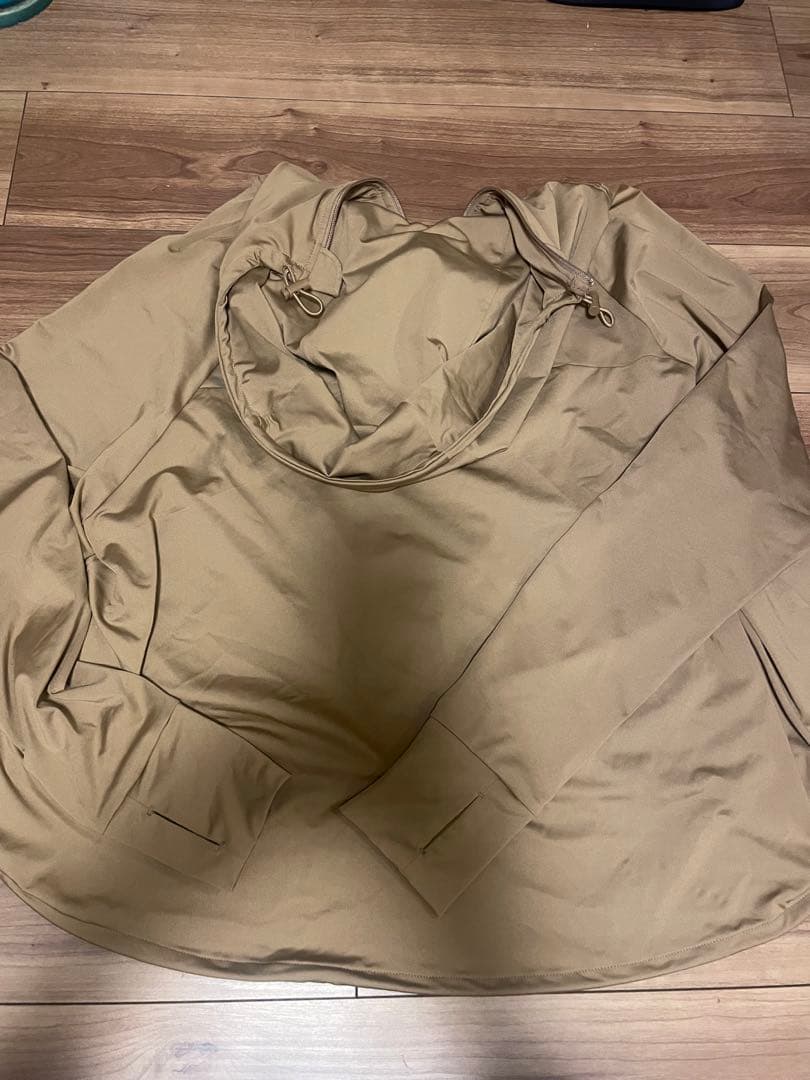 FORME フォルム　ラッシュガード　パーカー　ブラウン　美品