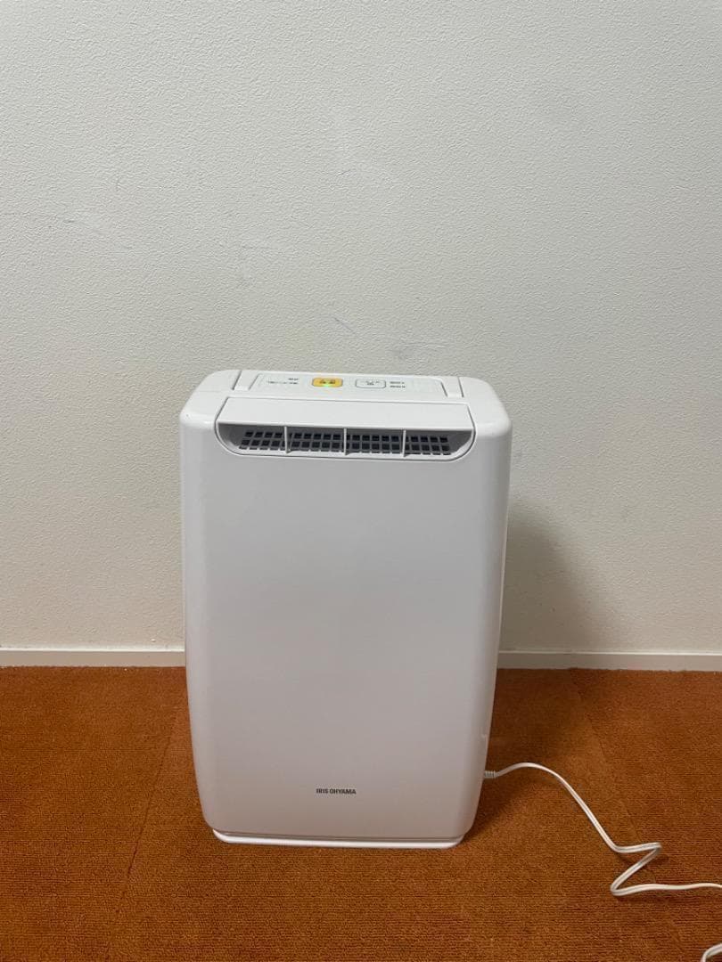 アイリスオーヤマ 衣類乾燥除湿機 2019年製 KDA-20BK-W