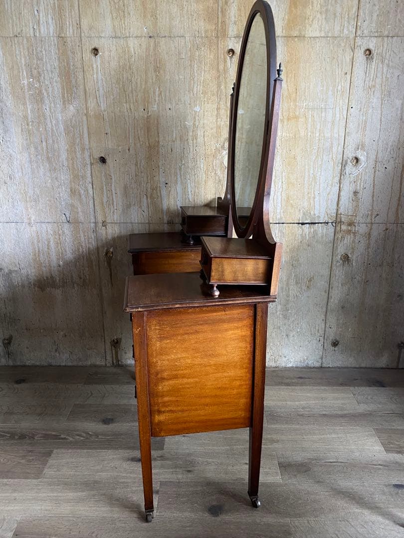 英国アンティーク　ドレッサーチェスト　ヴィンテージ レトロ