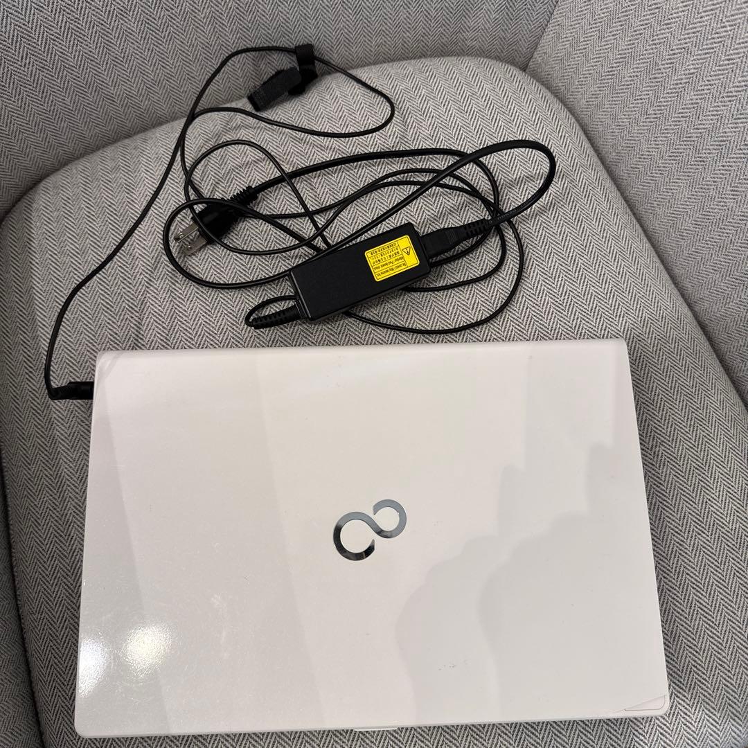 LIFEBOOK SH75/M（12GB SSD256GB/Win10）即使用可