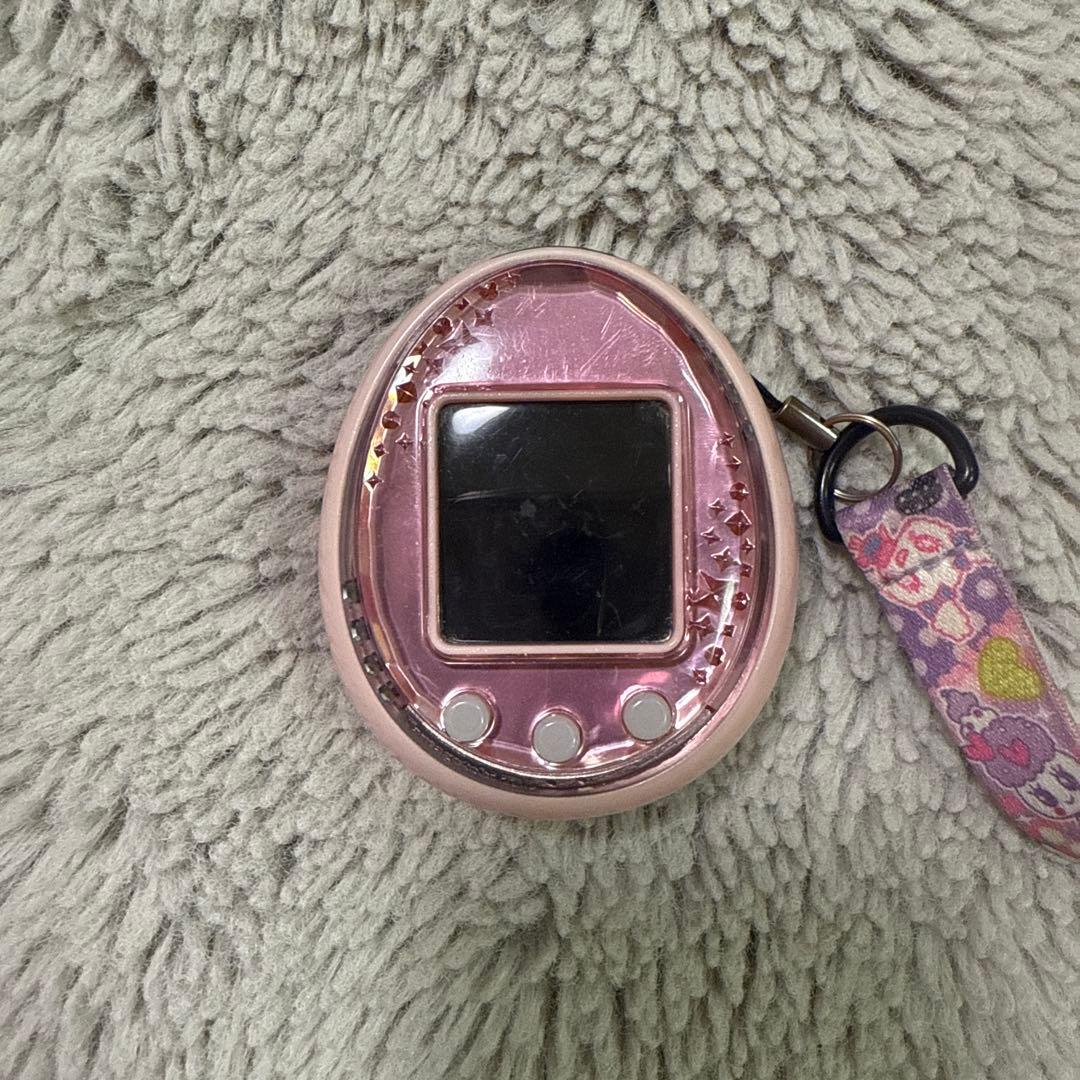 【動作確認済み】たまごっちiDL ピンク　ストラップ付き