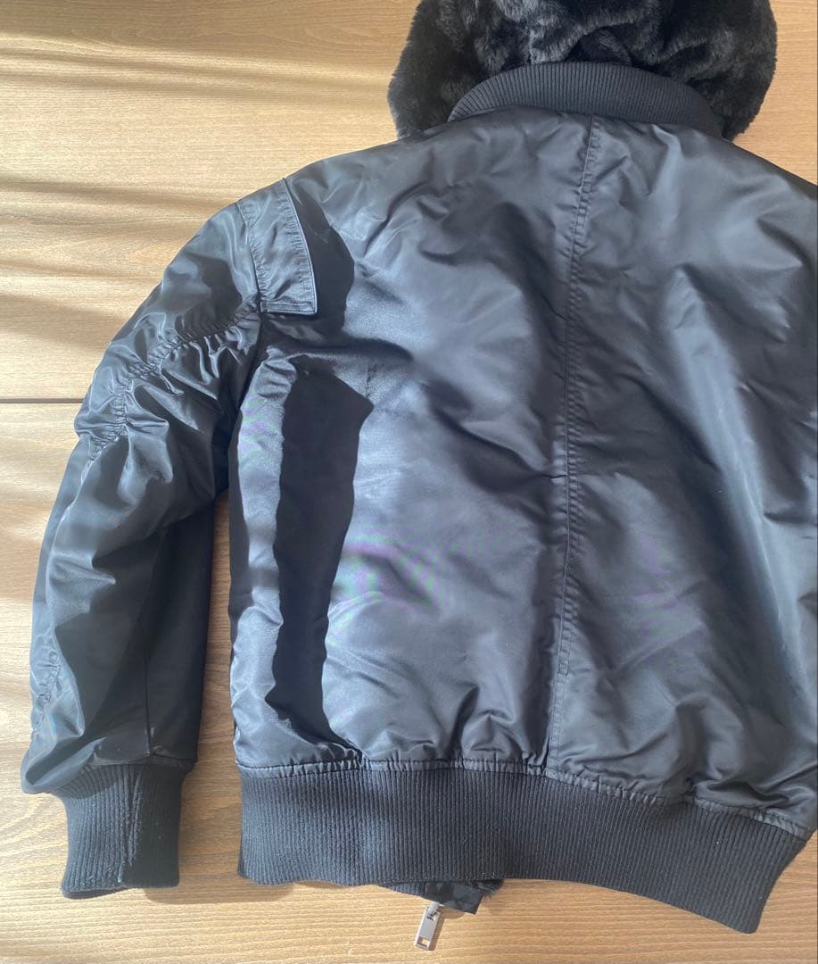 美品 ZARA リバーシブルボンバージャケット| 0993/301 黒 ファー