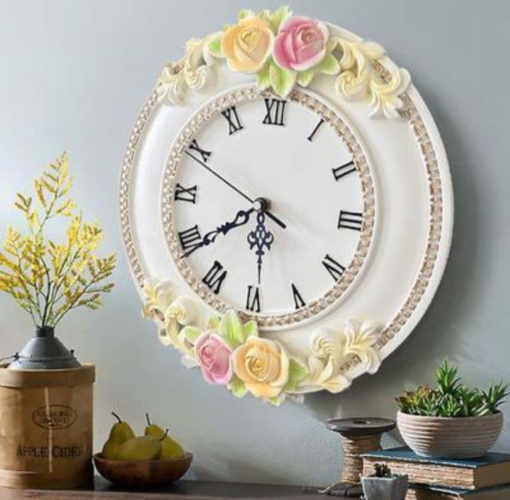 白　新品　壁掛け時計　静音　アンティーク調　掛け時計　ヨーロッパ　シャビー　バラ